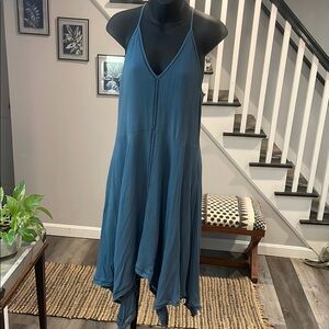 ⭐️ 5 items for $15 ⭐️ Ariat Blue Asymmetrical High-Low Sundress